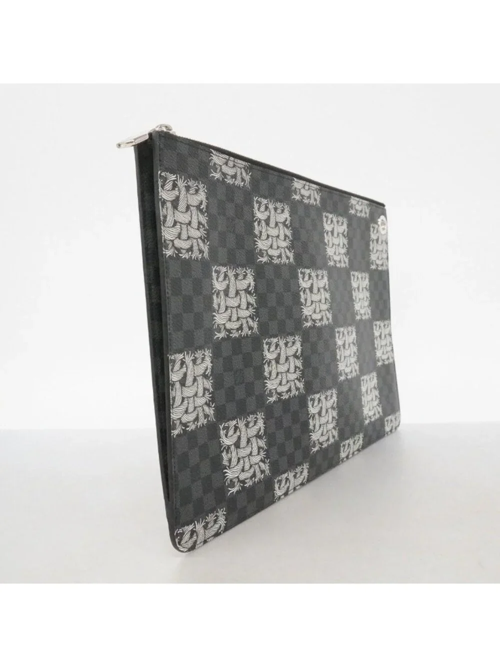 Louis Vuitton Clutch Damier Graphite Christopher Nemes Collaboration Pochette